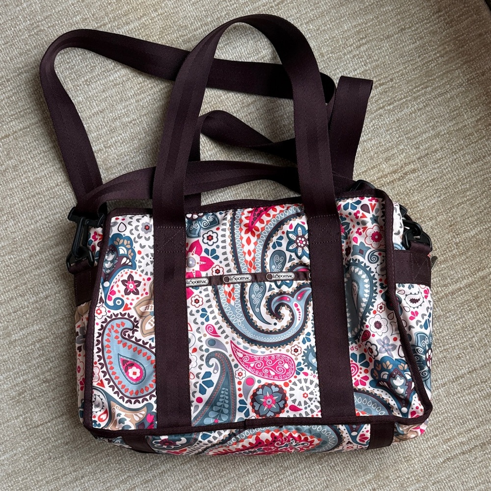 NWOT Lesportsac Multicolor Paisley Laptop Bag
